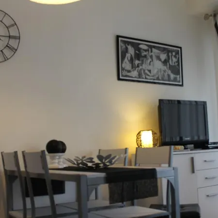 شقة Mira's Place